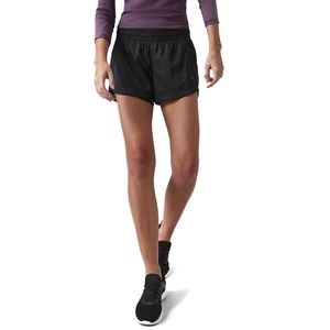 Athleta Mesh Racer Run Shorts 4” Size XS - Black